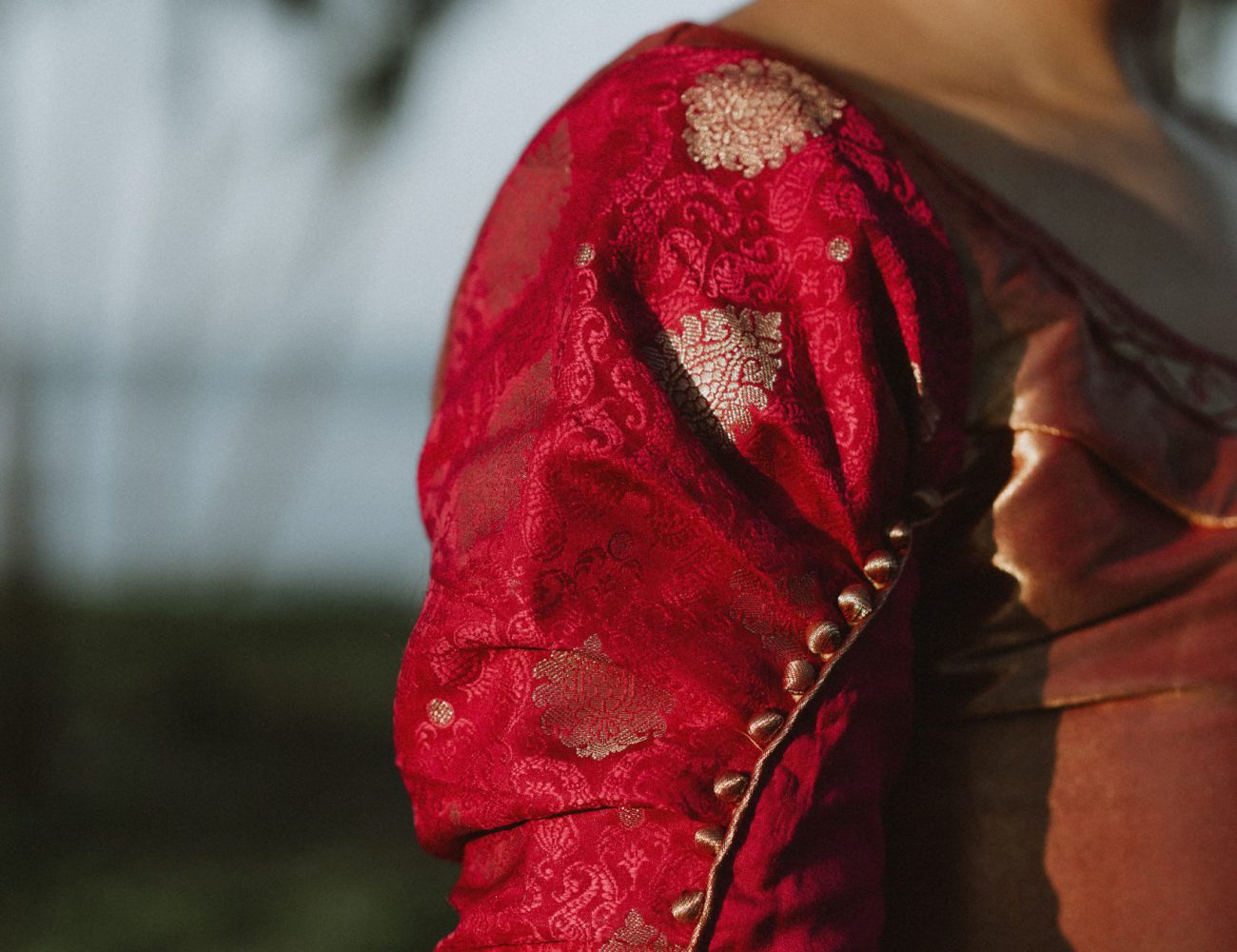 Pictures from “The Bride”, a collaborative project by Design with Saa with Janani Alagarsamy (model), Shweta Balaji (photographer) and Jayashree (Makeup & Hair artist)