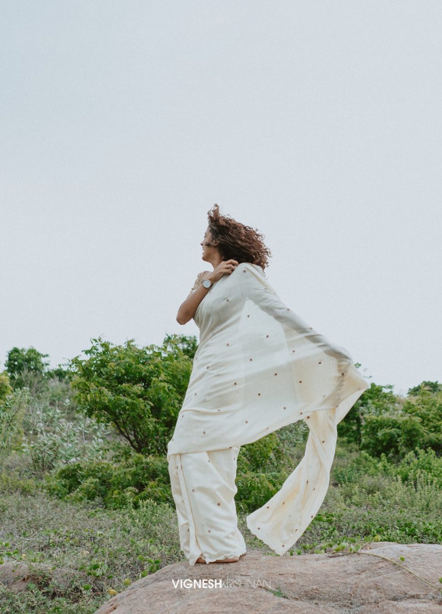 Shweta Balaji wearing a bespoke embroidered saree and blouse crafted by Design with Saa.  Photographed by Vignesh Krishnan