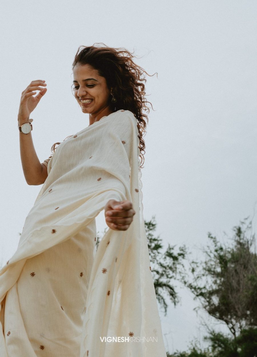 Shweta Balaji wearing a bespoke embroidered saree and blouse crafted by Design with Saa.  Photographed by Vignesh Krishnan